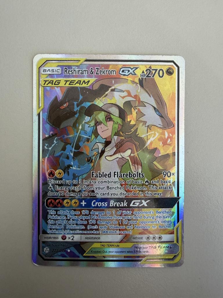 Reshiram & Zekrom GX #222/236, Ophalen, Zo goed als nieuw, Losse kaart