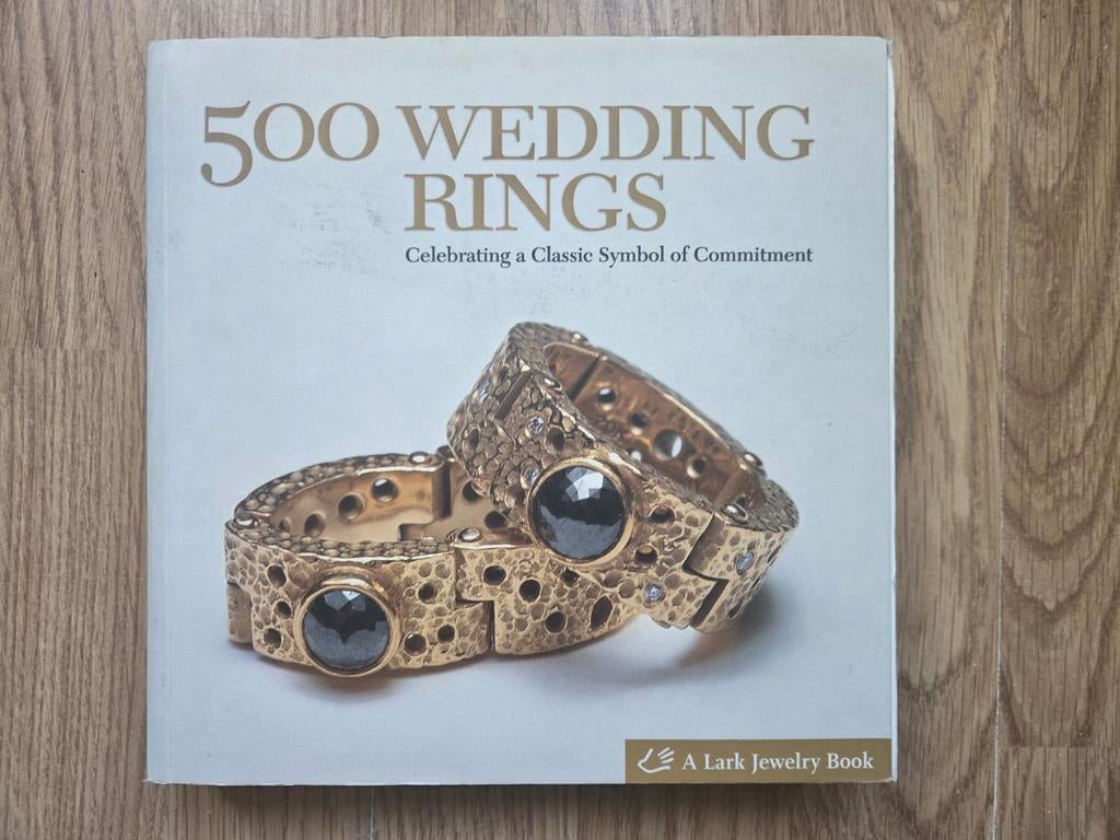 500 wedding rings - lark books, Ophalen of Verzenden, Gelezen