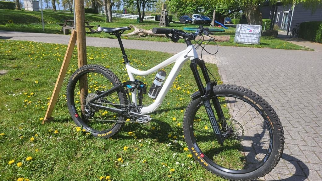 GIANT reign 2018 Enduro fully, Fietsen en Brommers, Ophalen, Gebruikt, Fully, Giant