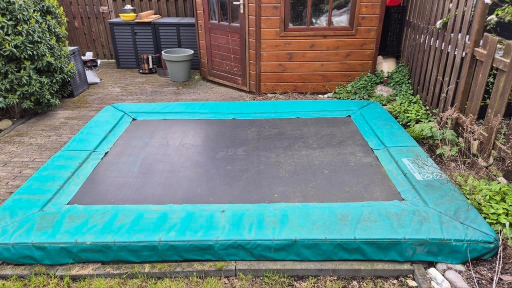 Trampoline, Ophalen, Nieuw