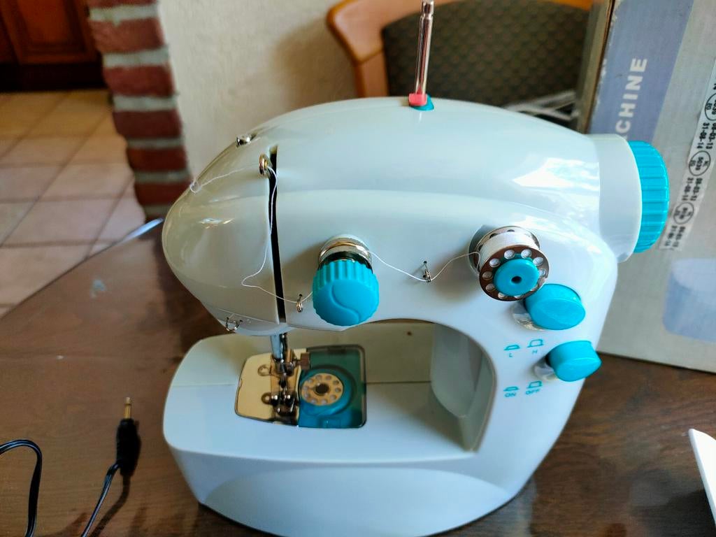 Kinder naaimachine nieuw in de doos, Ophalen of Verzenden, Nieuw, Naaimachine, Overige merken