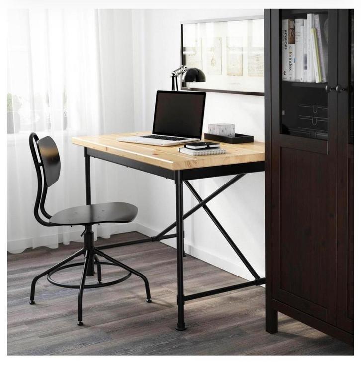 Kullaberg tafel Ikea, Huis en Inrichting, Bureaus, Zo goed als nieuw, Ophalen