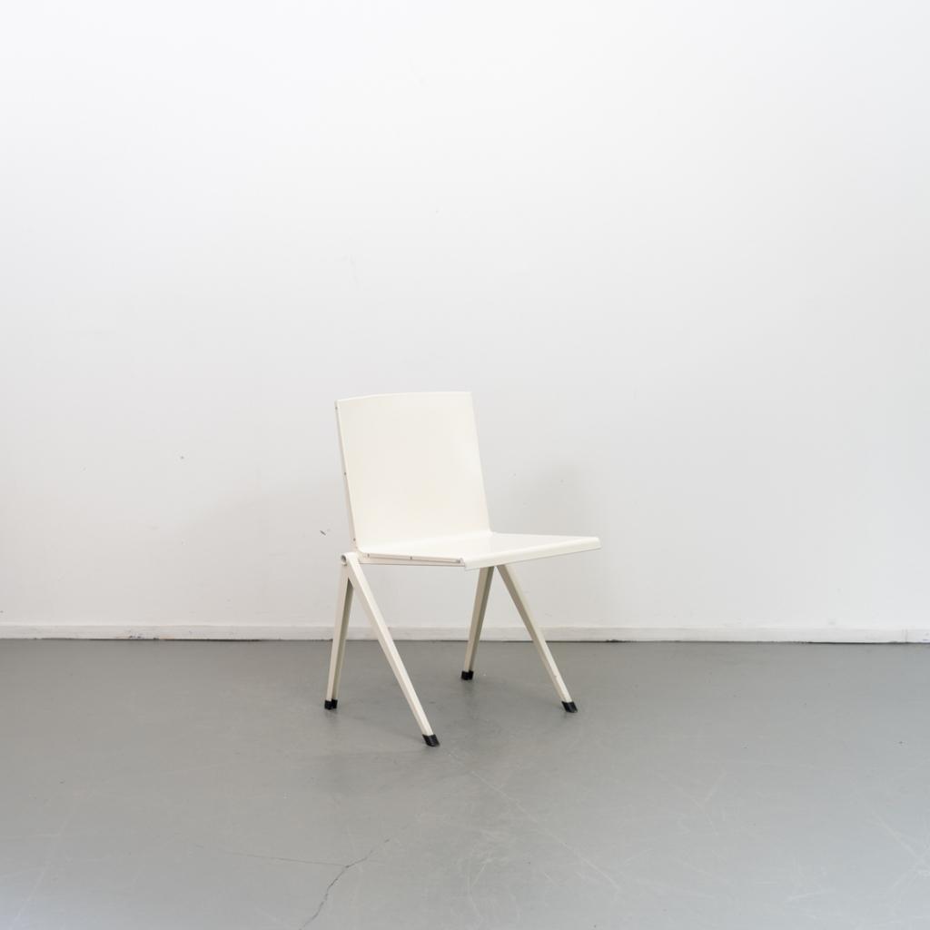 6 Gispen Rietveld Modial stoelen Wit, Huis en Inrichting, Stoelen, Niet ingevuld, Wit, Niet ingevuld, Zo goed als nieuw