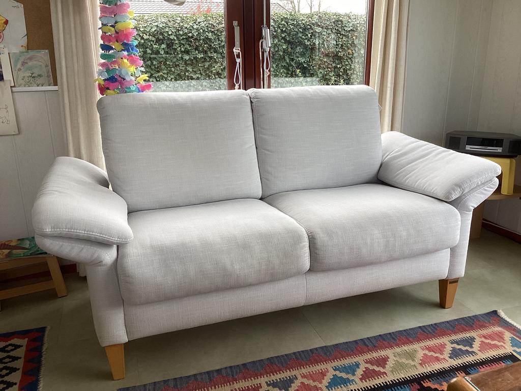 Prominent 2 zits bank Firenze met verstelbare armleggers, Huis en Inrichting, Ophalen, 150 tot 200 cm, 75 tot 100 cm, Zo goed als nieuw