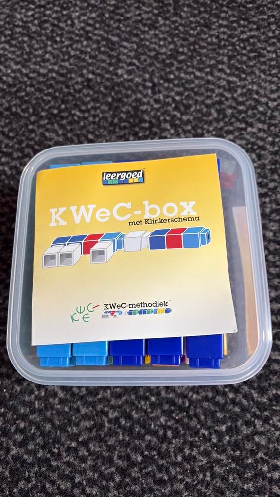 KWeC-box Leergoed /TiB, Diversen, Schoolbenodigdheden, Ophalen of Verzenden, Zo goed als nieuw