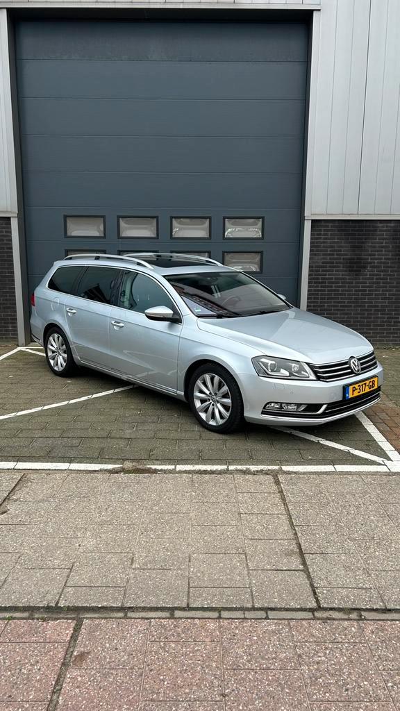 Volkswagen Passat 2.0 TSI highline 211PK Variant DSG 2011, Auto's, Volkswagen, Particulier, Passat, ABS, Achteruitrijcamera, Adaptive Cruise Control