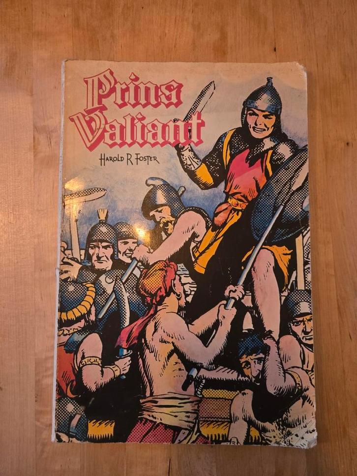 Prins Valiant stripboek - Harold R. Foster, Boeken, Stripboeken, Gelezen, Eén stripboek, Ophalen of Verzenden