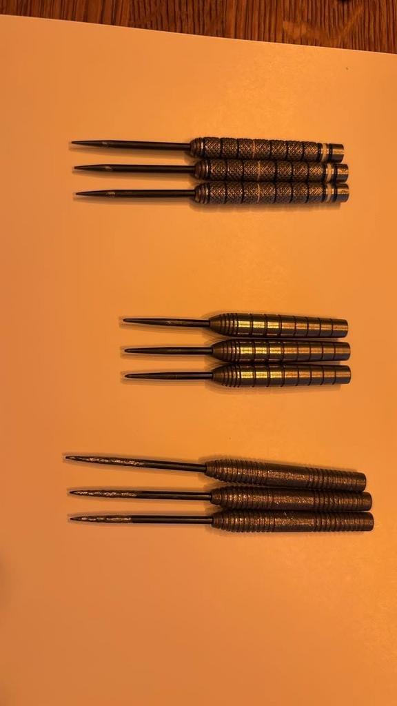 3 sets professionele dartpijlen: Robert Thornton, Luke Humph, Sport en Fitness, Darts, Ophalen of Verzenden, Zo goed als nieuw