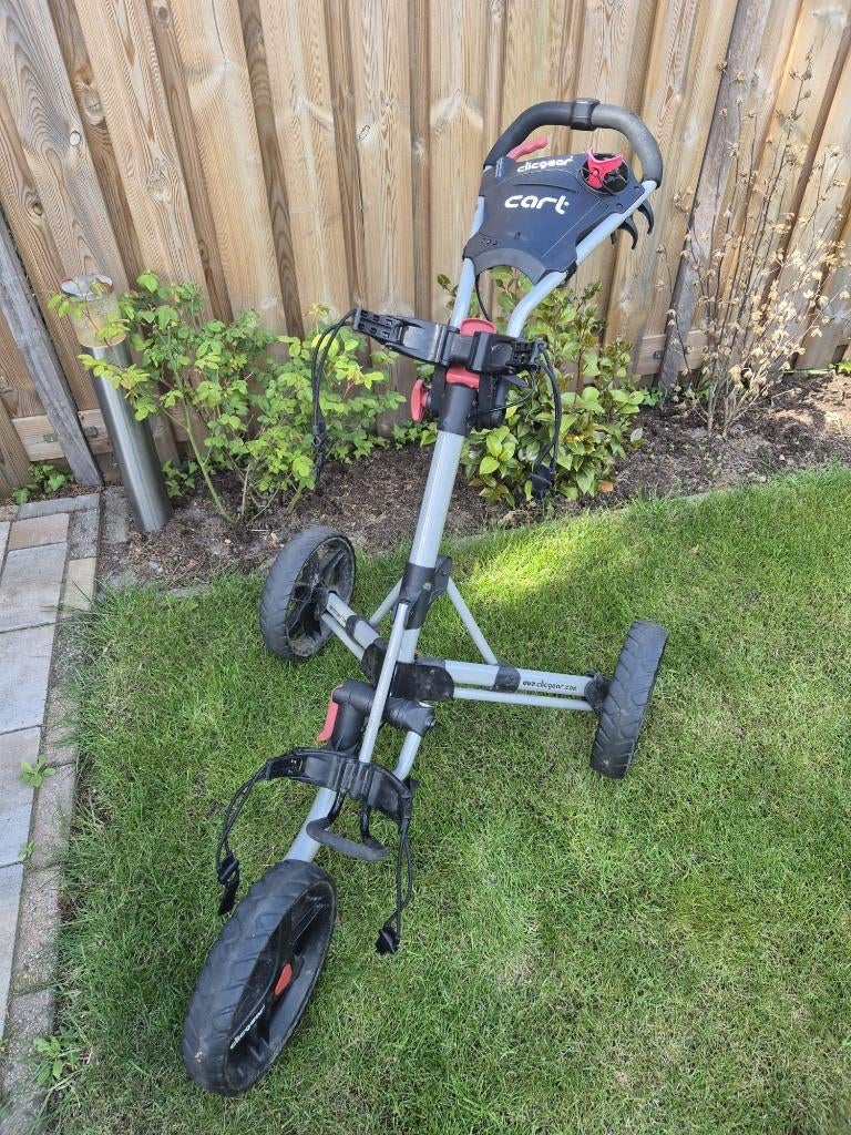 Grijze Clicgear 3 wiel golftrolley klein inklapbaar €125,-, Sport en Fitness, Golf, Ophalen of Verzenden, Gebruikt, Golfkar