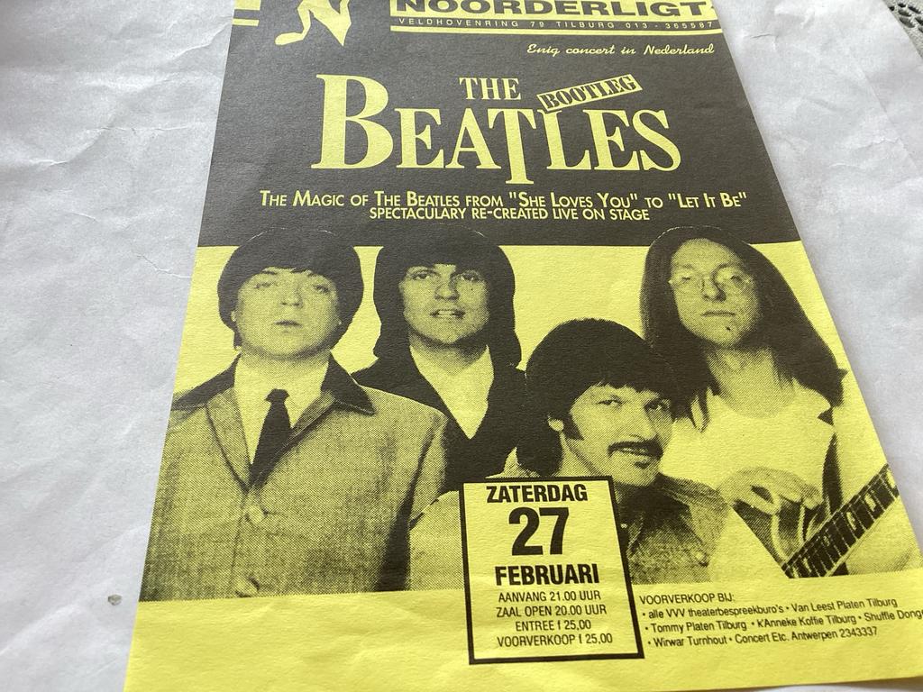The Beatles Bootleg Concert Flyer - Zeldzaam 14 x20 cm, Ophalen of Verzenden, Gebruikt, Poster, Artwork of Schilderij