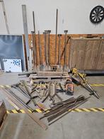 Complete set straatgereedschap wegens stoppen werk, Ophalen