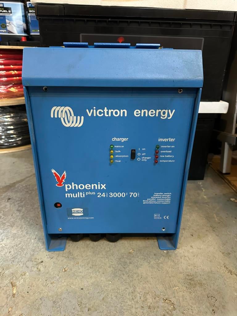 Victron multiplus 24/3000/70