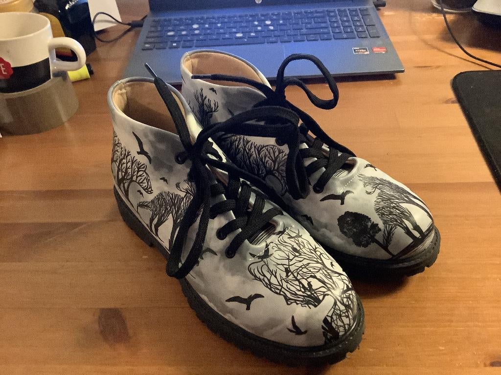 Mumka dames schoenen sneakers boom dier silhouet, ZGAN, Ophalen of Verzenden, Mumka, Sneakers of Gympen, Zo goed als nieuw