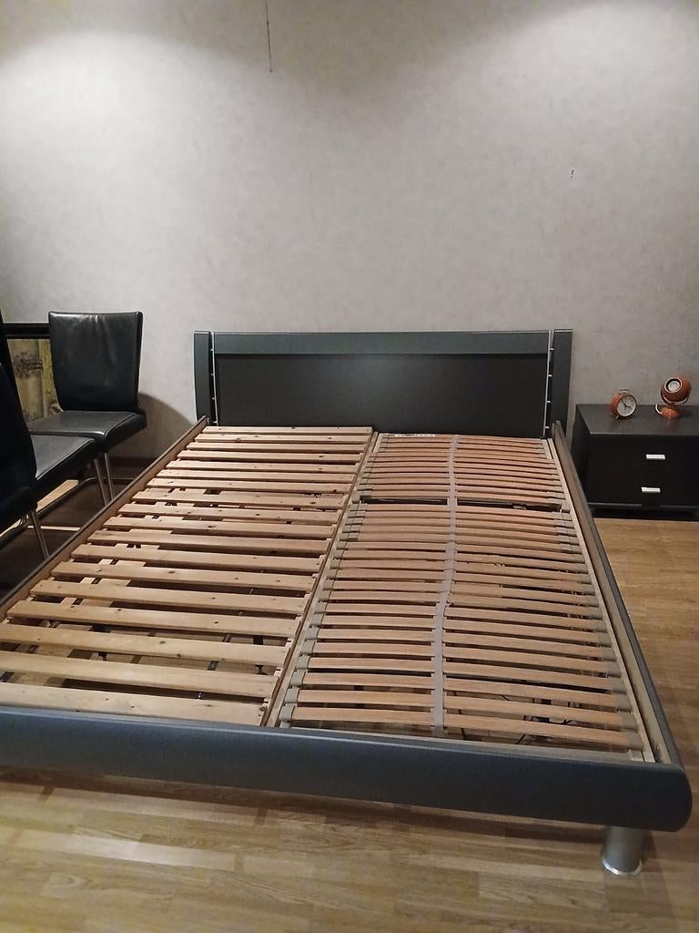 Ledikant ZGAN 90x220 CM, Ophalen, Verstelbaar, Eenpersoons, Zo goed als nieuw