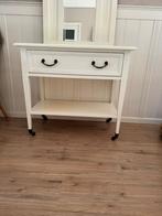 Wit kastje Vintage met wieltjes, Huis en Inrichting, Tafels | Sidetables, 50 tot 100 cm, Ophalen of Verzenden, Zo goed als nieuw