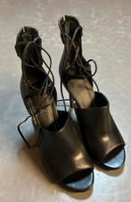 Supermooie damesschoenen mt 40 Kendall&Kylie, Zwart, Nieuw, Ophalen of Verzenden, Schoenen met hoge hakken