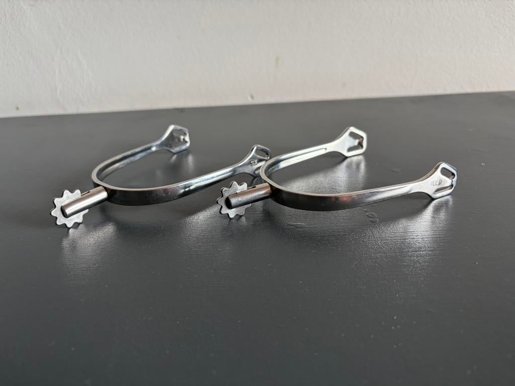 Sprenger sporen grof wiel, Dieren en Toebehoren, Ophalen of Verzenden, Zo goed als nieuw, Dressuur