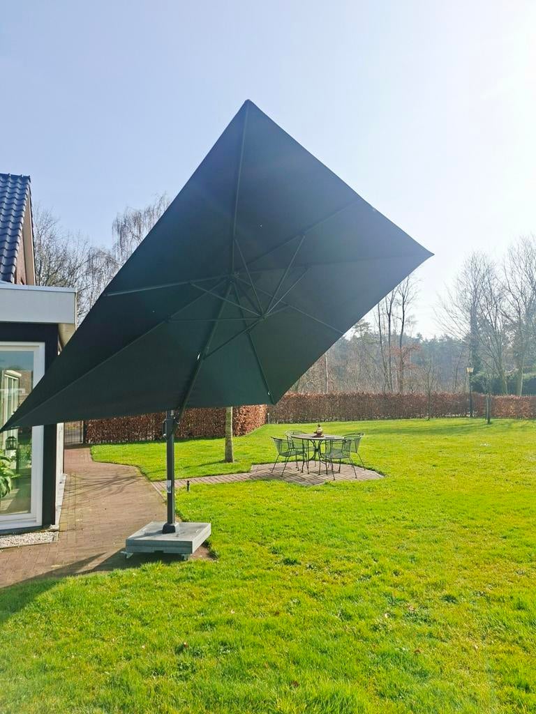 Zweefparasol Challenger premium T1, Tuin en Terras, Parasols, Ophalen of Verzenden, Zweefparasol, Kantelbaar
