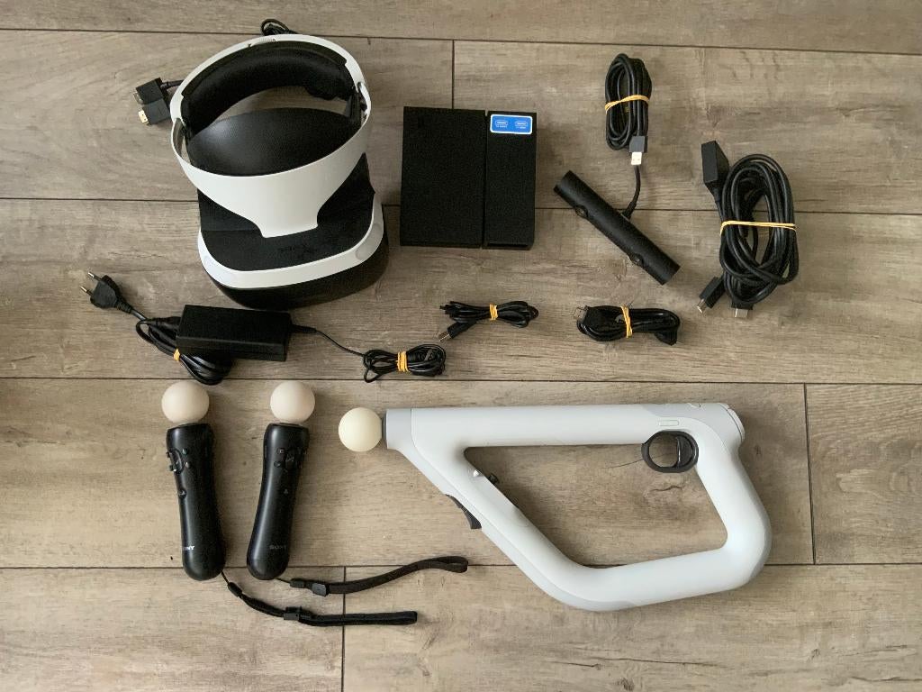 Playstation VR set te koop voor de PS4 (of PS5) PS COMPLEET, Spelcomputers en Games, Virtual Reality, Ophalen of Verzenden, Zo goed als nieuw