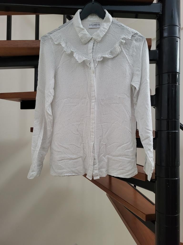 Witte blouse met stippen en ruches, Maat 38/40 (M), Wit, Ophalen of Verzenden, Zo goed als nieuw