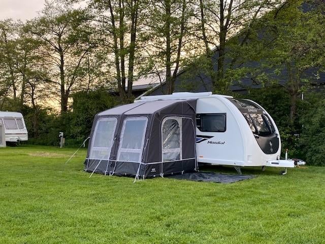 Sprite Mondial 420SE, Caravans en Kamperen, Luifel, Tot en met 2, Particulier, 5 tot 6 meter