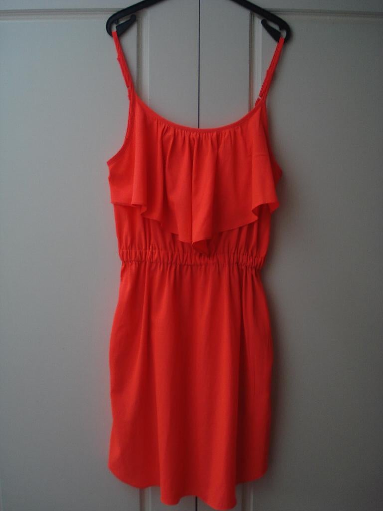 Jurkje maat 32 neon-oranje, elast.taille, 2 steekzakken, Kleding | Dames, Jurken, Oranje, Ophalen of Verzenden, Maat 34 (XS) of kleiner