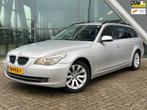BMW 5-serie Touring 520i Corporate Lease Business Line Autom, Automaat, Achterwielaandrijving, Zwart, 4 cilinders