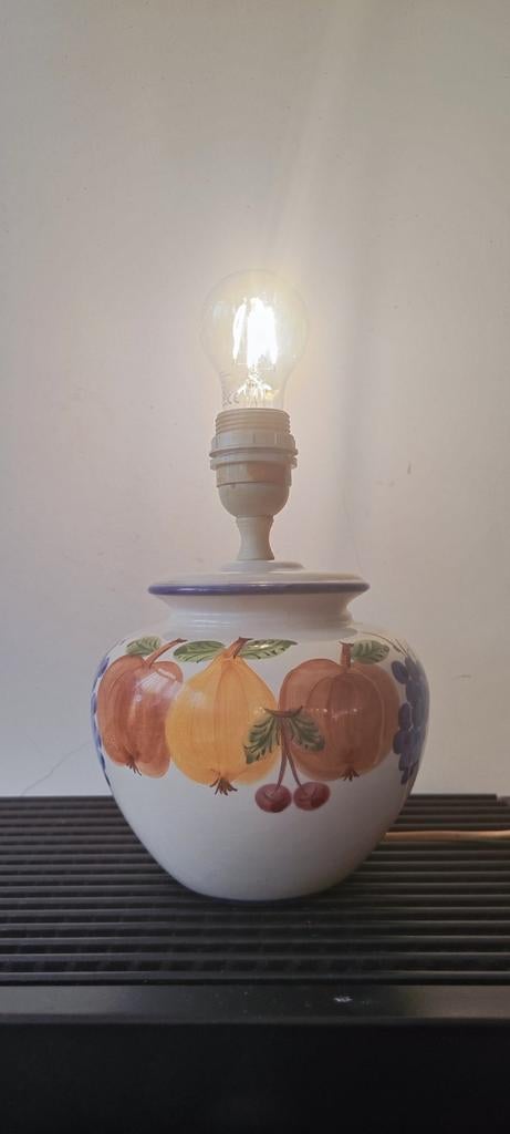 Midcentury keramieken lampvoet met fruit, 25 cm hoog, Huis en Inrichting, Ophalen of Verzenden, Zo goed als nieuw, Overige materialen