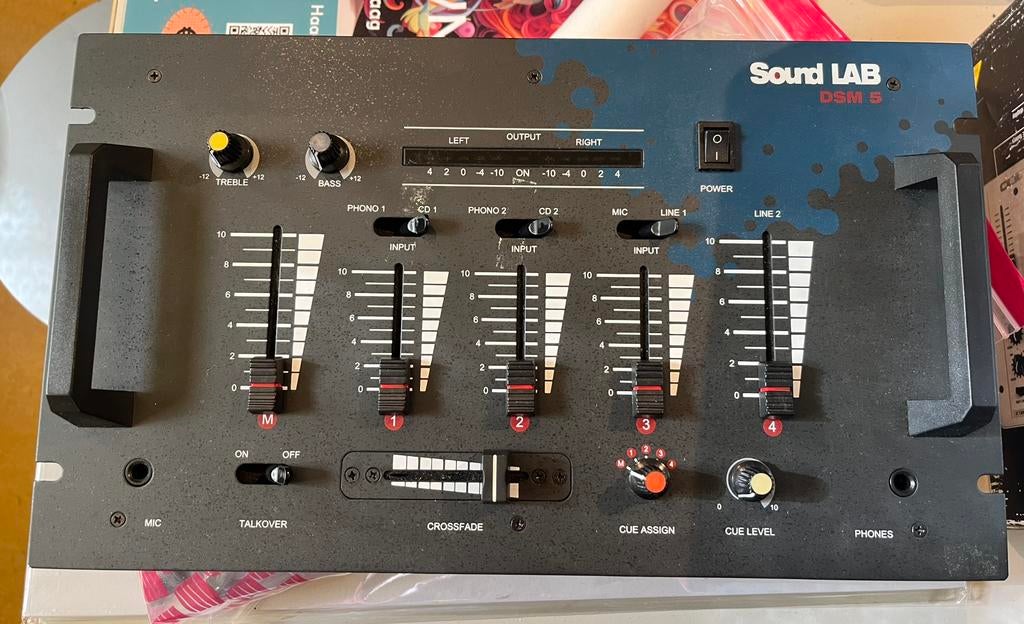Soundlab mixer, Ophalen of Verzenden, Gebruikt, Minder dan 5 kanalen, Microfooningang
