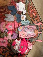 Baby Born pop met schommelstoel en veel kleding, Ophalen of Verzenden, Zo goed als nieuw, Babypop