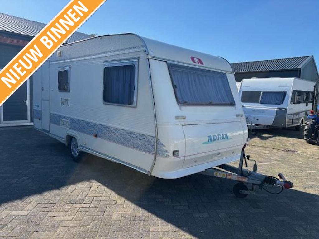 Adria Unica B 462DS BJ.1996 Met voortent!, Bedrijf, Treinzit, 750 - 1000 kg, Adria