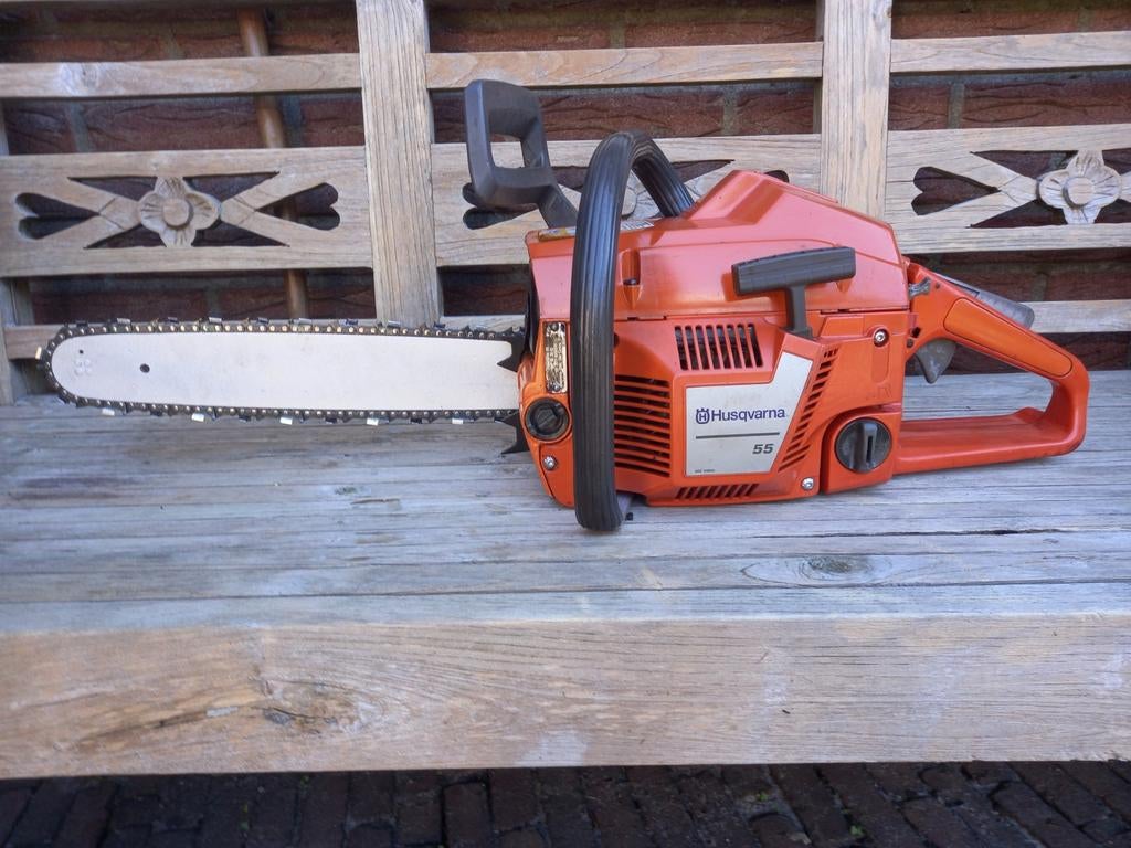 Mooie husqvarna kettingzaag 55cc 3.3 pk, Tuin en Terras, Hand-tuingereedschap, Ophalen of Verzenden, Gebruikt