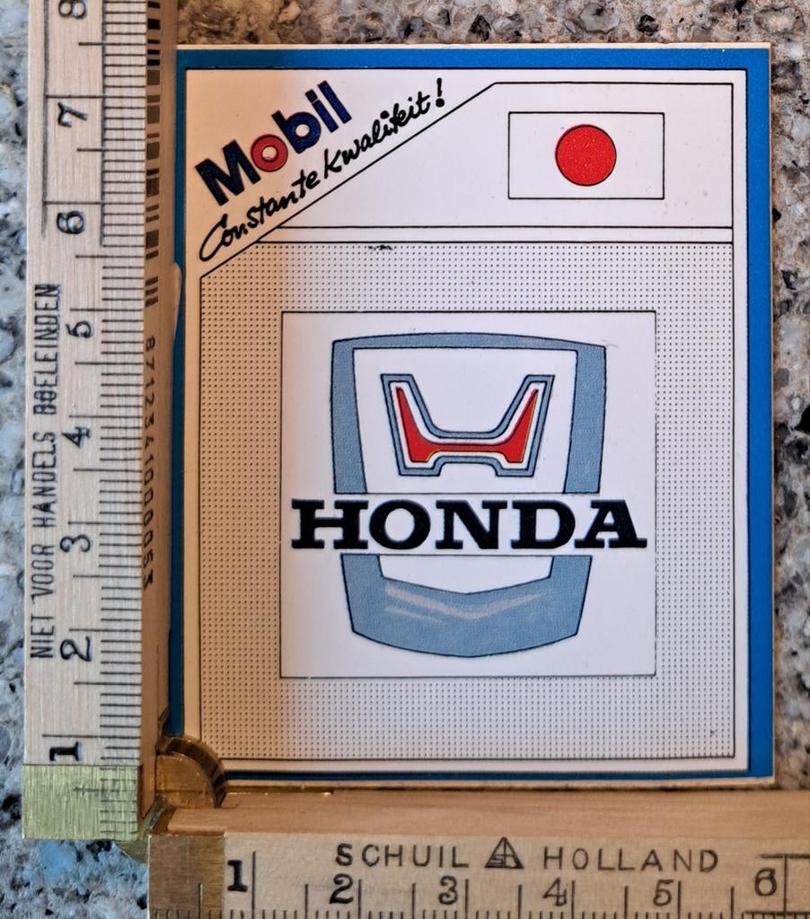 Vintage sticker Mobil Services Honda merk logo Japan, Ophalen of Verzenden, Zo goed als nieuw
