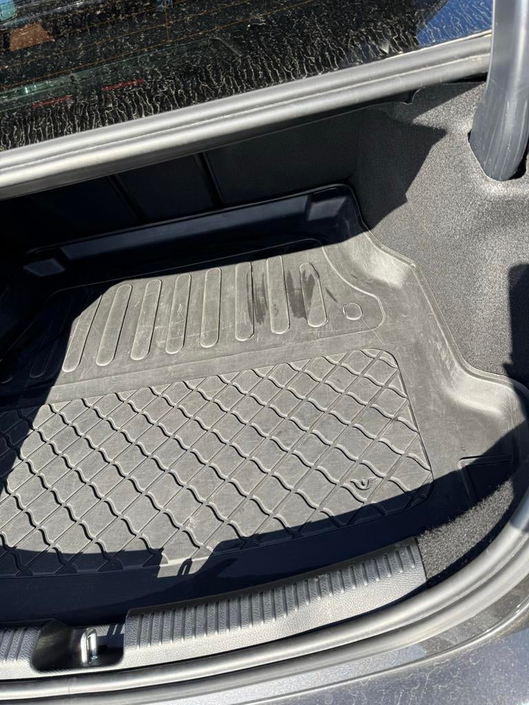 Kofferbakmat voor optimale bescherming c klasse W206 sedan, Ophalen of Verzenden, Gebruikt