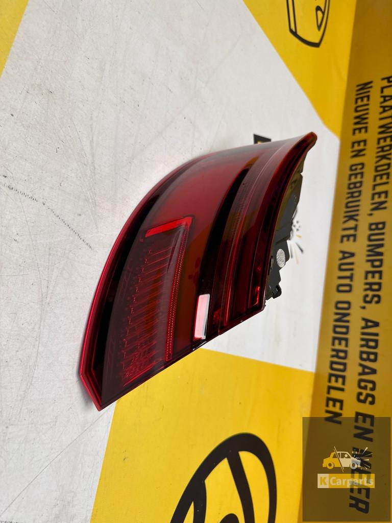 Audi A3 RS3 S3 | 8V4945091 Links achterlicht, Info@fabrikant.eu, Fabrikantstraat 1
1000 AA  Amsterdam, NL, Fabrikant BV, Gebruikt