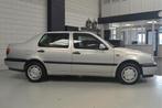 Volkswagen Vento 1.8 GL // 46.000 km // LEDER // OPEN DAK //, Auto's, Automaat, Stoelverwarming, Gebruikt, 4 cilinders