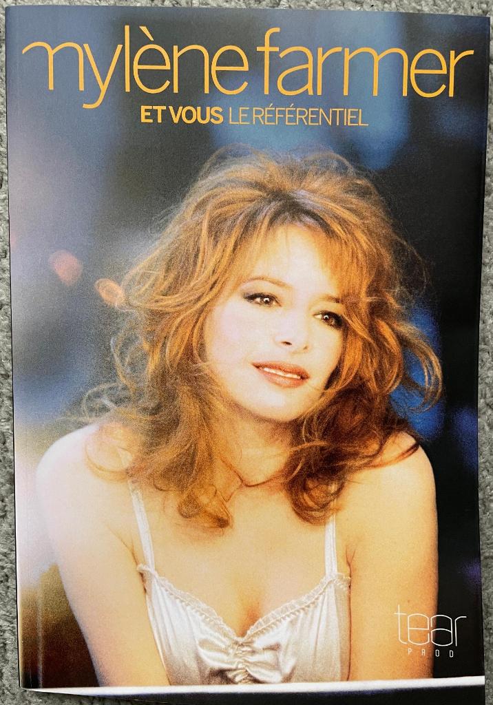 Mylene Farmer et vous le referentiel (2005), Verzamelen, Muziek, Artiesten en Beroemdheden, Ophalen of Verzenden, Zo goed als nieuw