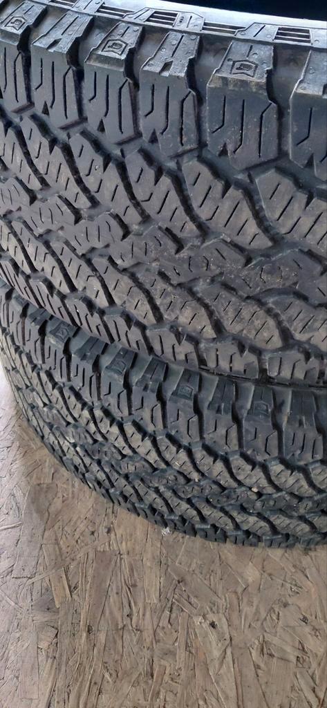 General Grabber AT3 Banden, 255/60 R18, Auto diversen, Auto-accessoires, Gebruikt, Ophalen of Verzenden