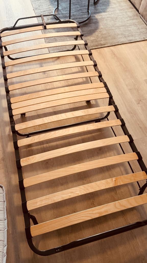 JYSK gasten bed 80x200 SYDALS met matras, Ophalen, Eenpersoons, JYSK, Zo goed als nieuw