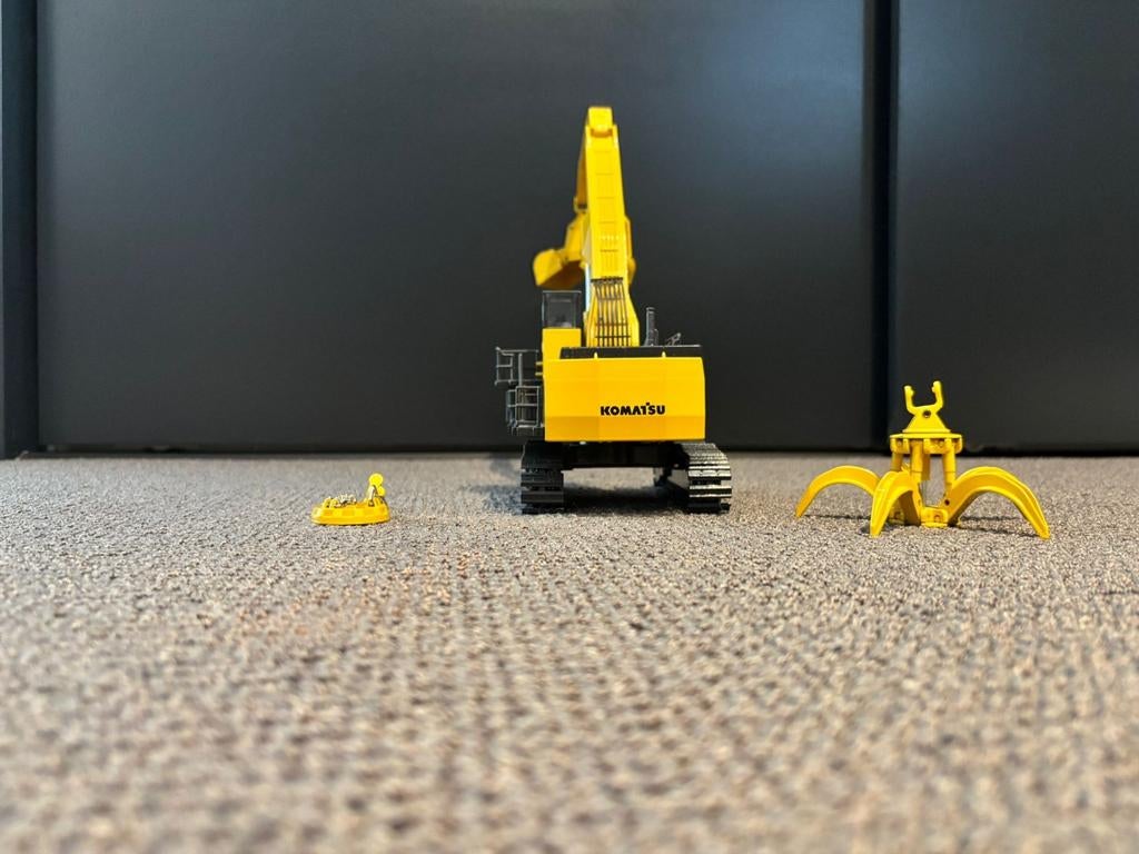Komatsu Graafmachine Model met Verwisselbare Accessoires, Ophalen of Verzenden, Zo goed als nieuw, Fhh@, 1:32 tot 1:50