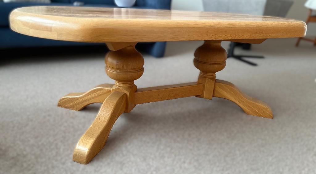 Salontafel ovaal, blank gelakt eiken., Ophalen, Gebruikt, 100 tot 150 cm, Eikenhout