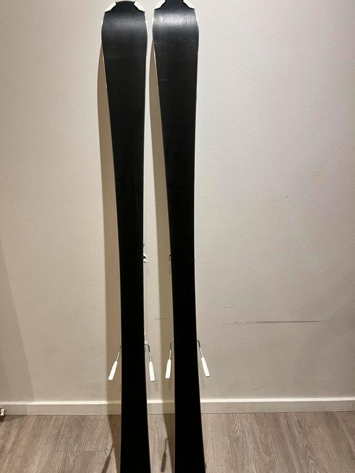 Ski's en skischoenen set - 149 cm, Sport en Fitness, Skiën en Langlaufen, Gebruikt, Ski's, Skiën, Overige merken, 140 tot 160 cm