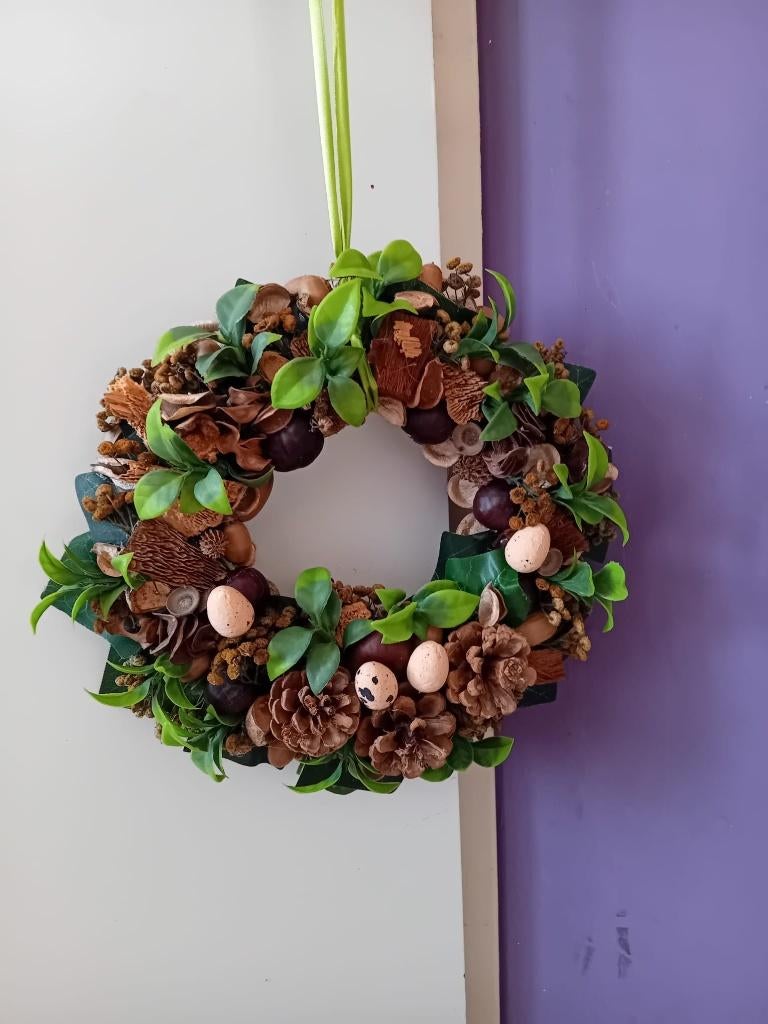 Mooie handgemaakte paaskrans van natuurlijke materialen, Diversen, Pasen, Nieuw, Ophalen of Verzenden