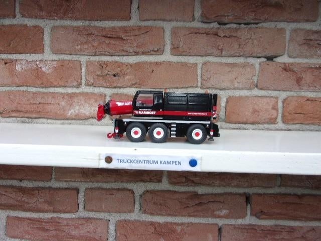 Conrad    L T C  1055, Hobby en Vrije tijd, Modelauto's | 1:50, Ophalen of Verzenden, Nieuw, Hijskraan, Tractor of Landbouw, Conrad