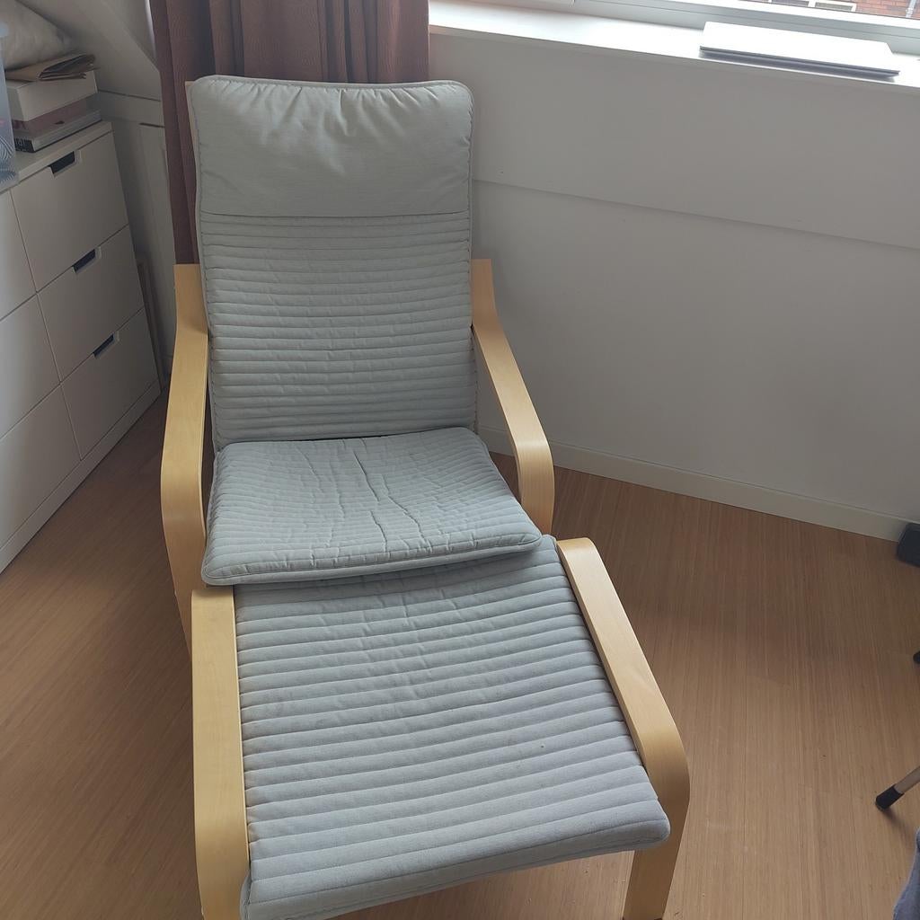 Ikea Poang stoel en voetenbank, Huis en Inrichting, Ophalen, Eén