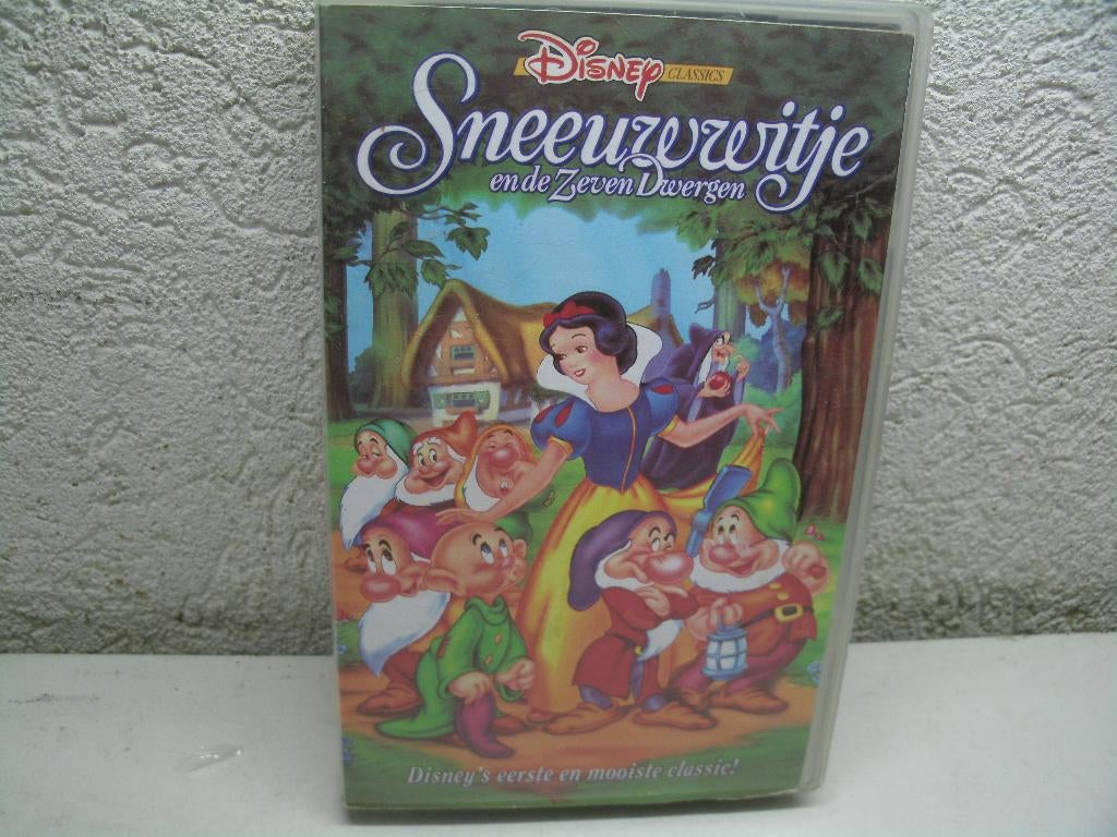 vhs 151a sneeuwwitje disney's eerste en mooite classic, Alle leeftijden, Ophalen of Verzenden, Zo goed als nieuw