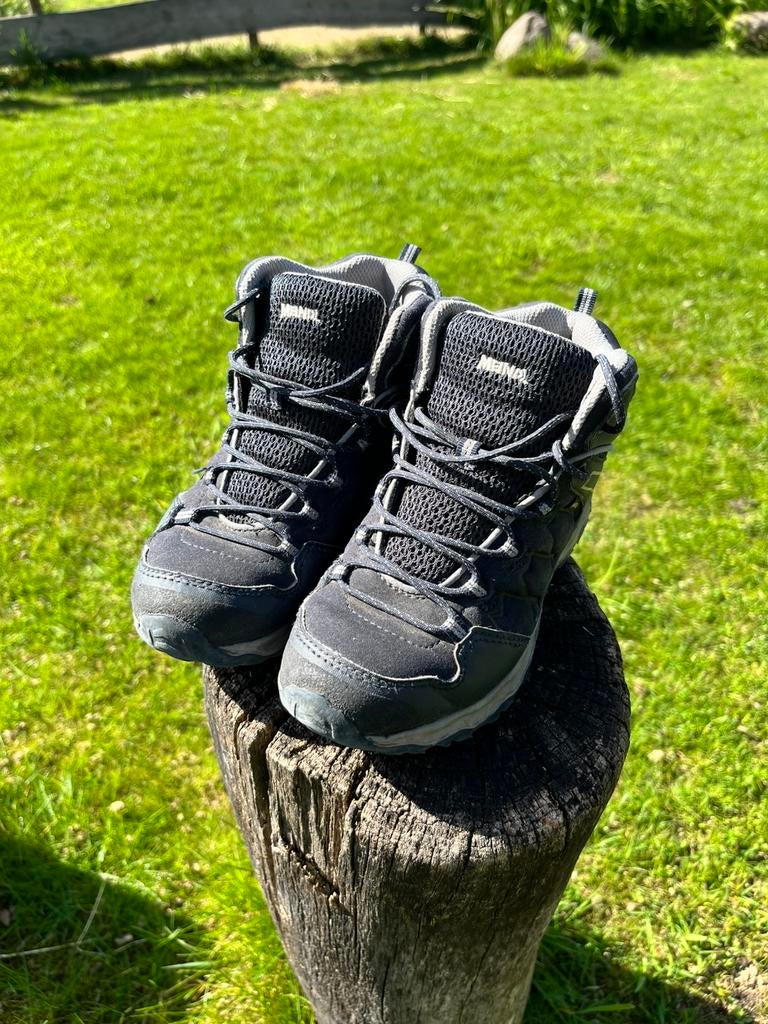 Bergschoenen maat 32 Meindl, Sport en Fitness, Ophalen of Verzenden, Gebruikt, Schoenen