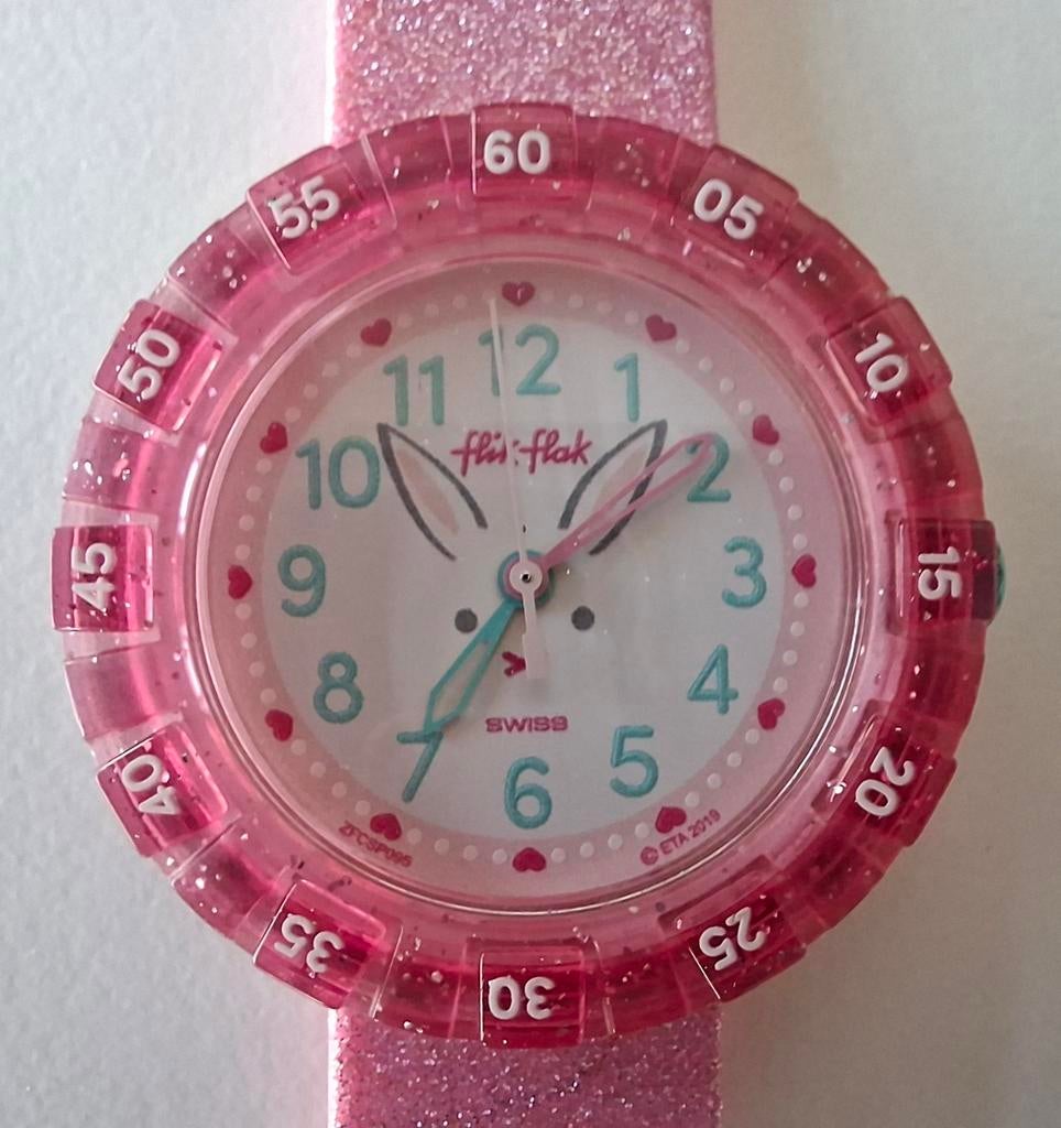 Mooi Flik Flak horloge roze z.g.a.n. Bunnyaxus leren Swatch, Ophalen of Verzenden, Zo goed als nieuw, Roze, Meisje