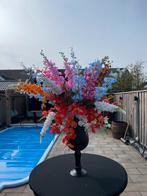 Grote vaas met kleurrijke kunstbloemen, Ophalen, Overige materialen, Gebruikt, Overige kleuren