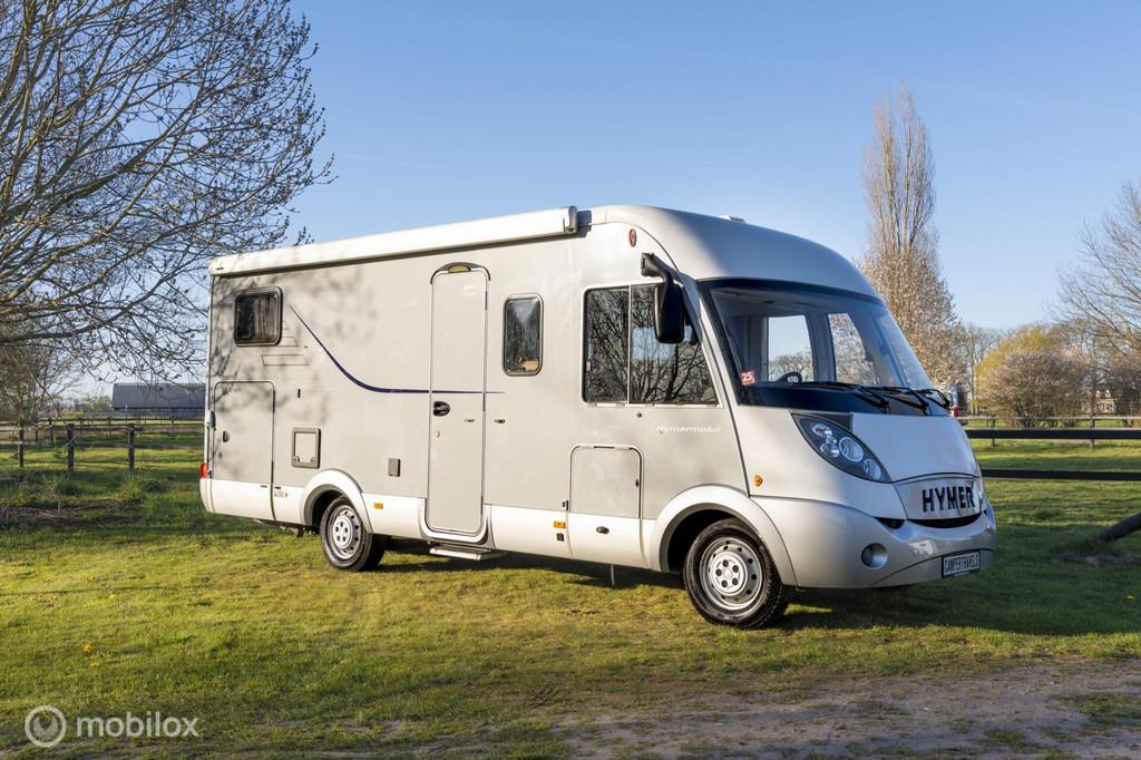 Hymer B 614 CL | Integraal | Zonnepanelen | Omvormer, Caravans en Kamperen, Campers, Integraal, Hymer, 7 tot 8 meter, Bedrijf